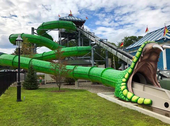 Clark's Bears, New Hampshire, USA